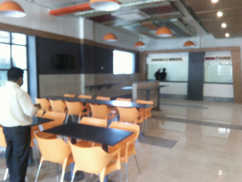 Max Hotels Prayagraj Exterior foto
